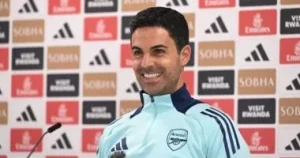 أرتيتا يتحدث عن إقالة مدرب توتنهام ويشيد بجيوكيريس قبل مواجهة برينتفورد وأرسنال المثيرة